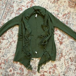 L Love Green Boutique Sweater - Like New
